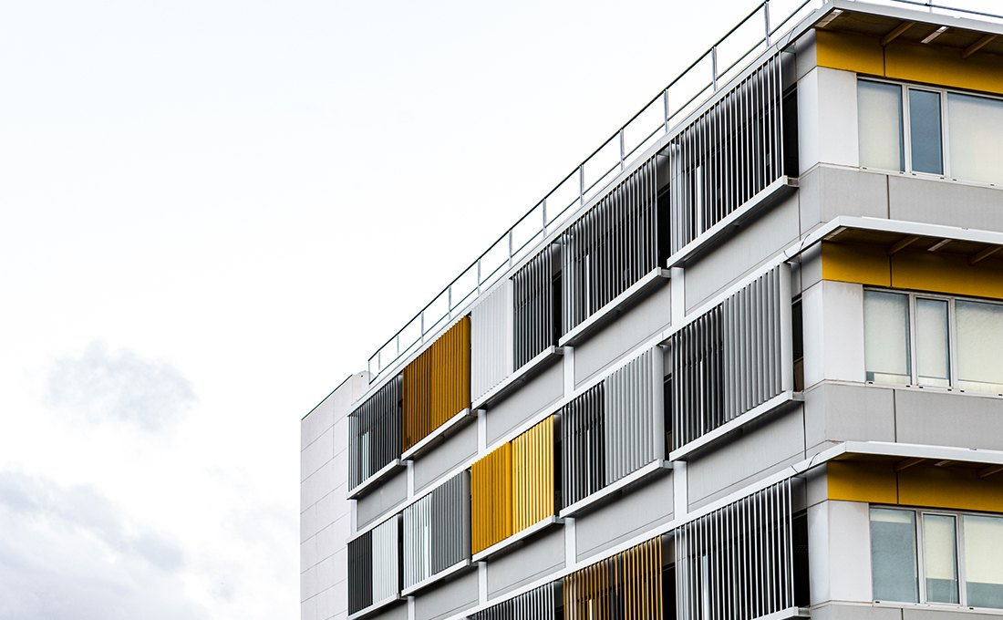 Precast concrete, solid and hollow blocks